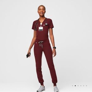 Figs scrub set small tall